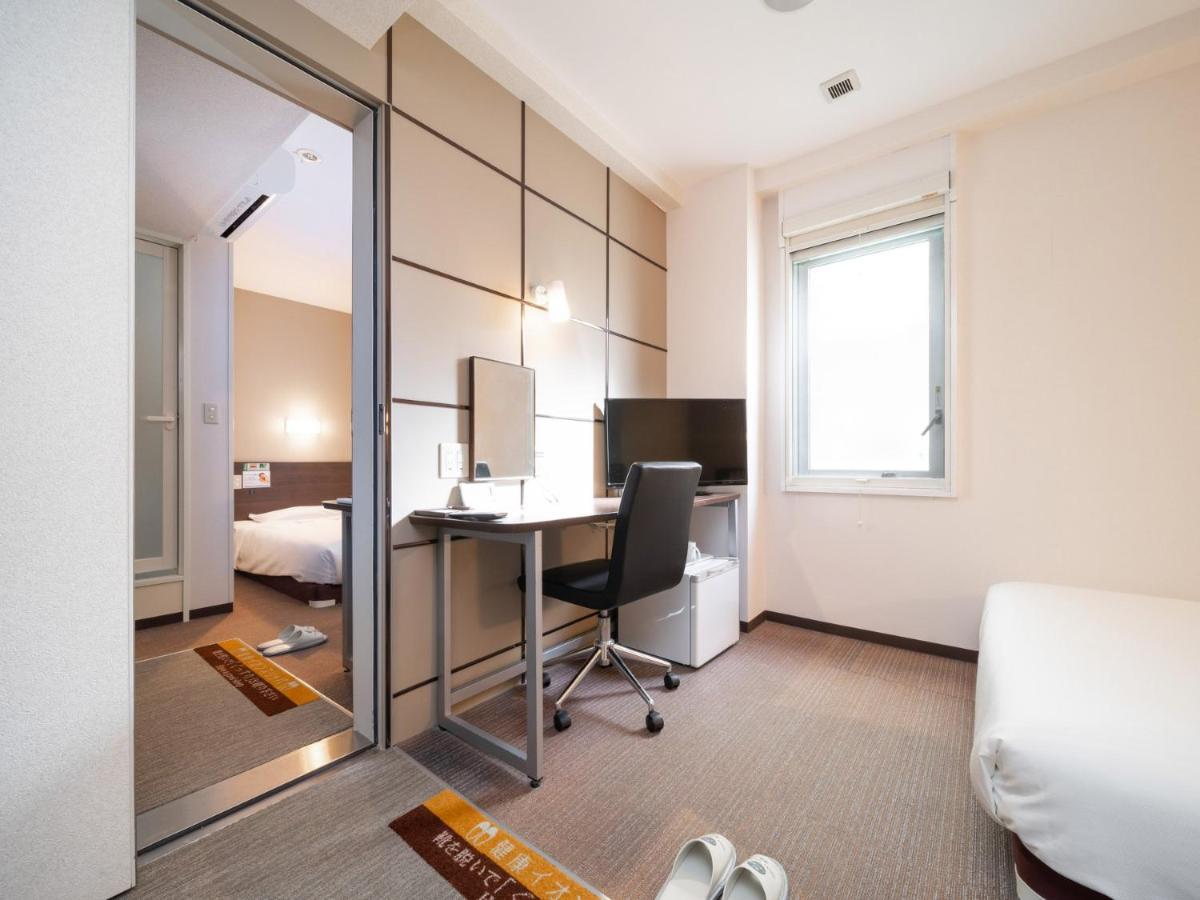 Super Hotel Jr Fujiekimae Kinenkan Fuji  Exterior photo